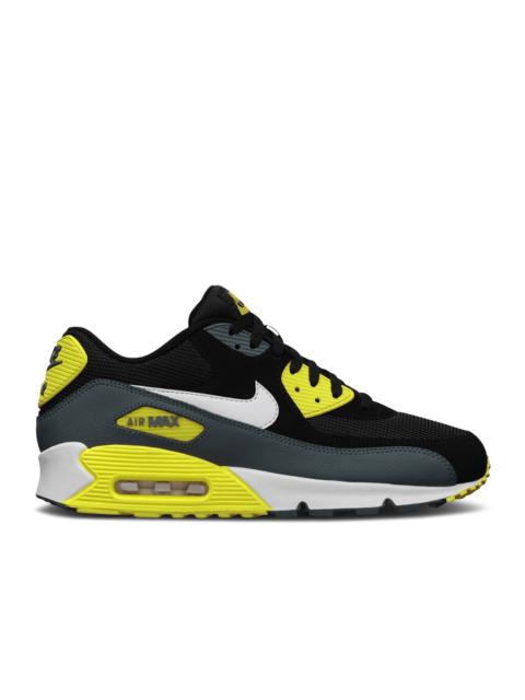 Nike AIR MAX 90 ESSENTIAL
