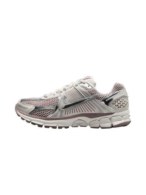 Nike Zoom Vomero 5 WMNS "Platinum Violet"
