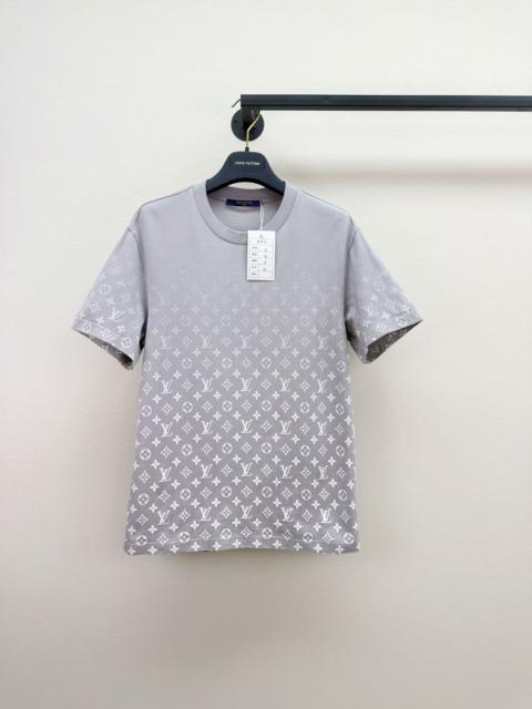 Louis Vuitton Louis Vuitton Gradient Monogram Gray T-Shirt