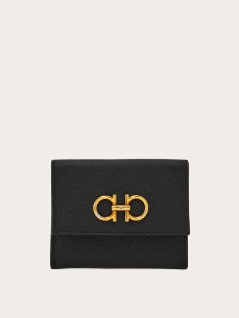 FERRAGAMO Gancini credit card holder