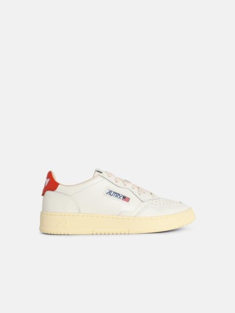 AUTRY 'MEDALIST LOW' WHITE LEATHER SNEAKERS