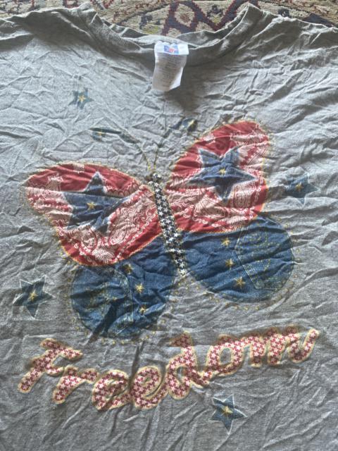 Jerry Leigh Vintage “Freedom Butterfly” Americana Graphic T-Shirt – Gray