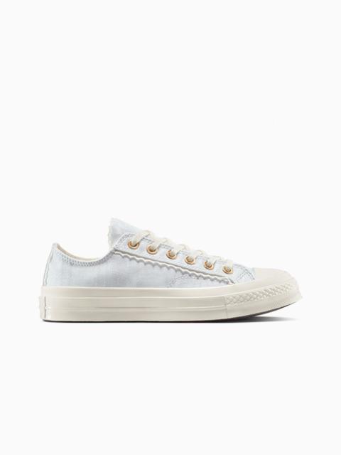 Chuck 70 Frills