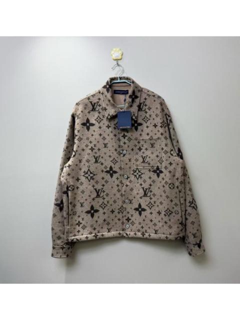 Louis Vuitton LOUIS VUITTON LV new milk tea-colored cashmere jacket with all-over logo pattern.