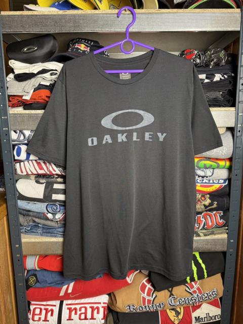 Other Designers Vintage - Oakley Center logo tee gorpcore camping gear y2k