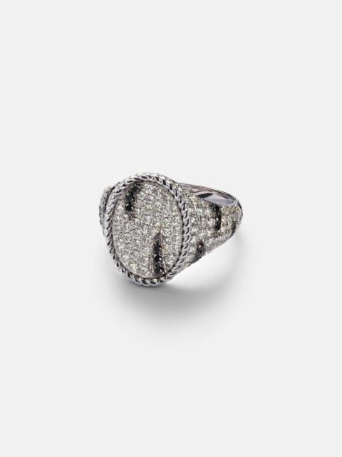 Yvonne Léon Zèbre 18kt white gold pinky ring with diamonds
