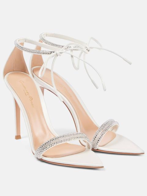 Gianvito Rossi Bridal 85 embellished leather pumps
