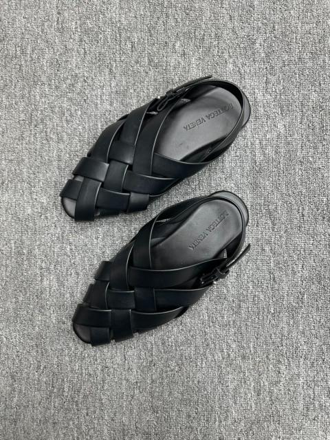 Bottega Veneta Bottega Veneta Intrecciato-Weave Buckled Leather Sandals - Black