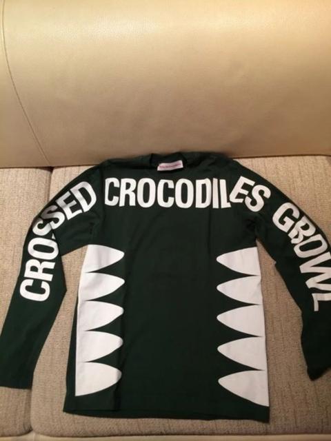 Crossed crocodiles crowl long sleeve shirt