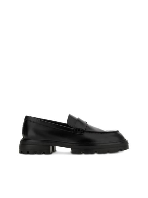 round-toe loafers