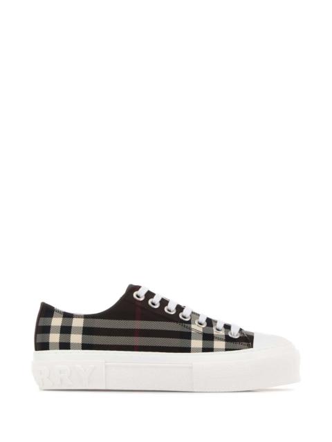 Burberry Burberry Women Embroidered Cavas Sneakers