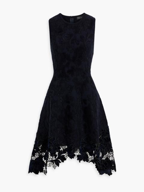 Oscar de la Renta Guipure lace-trimmed velvet-jacquard dress