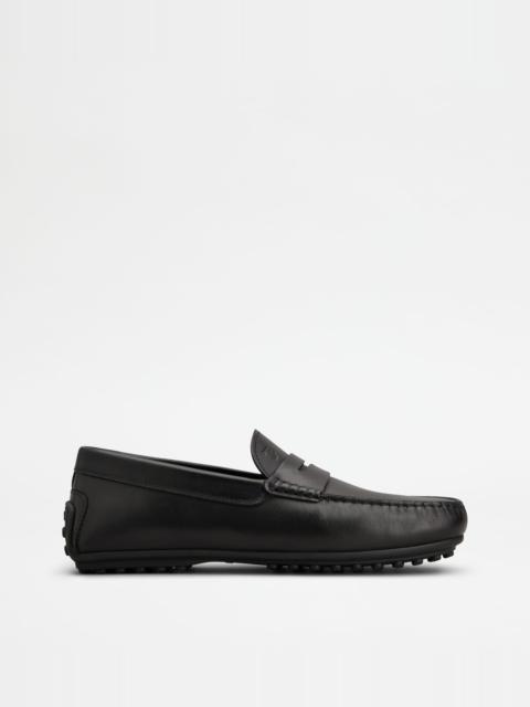 Tod's CITY GOMMINO DRIVING SHOES IN LEATHER - BLACK