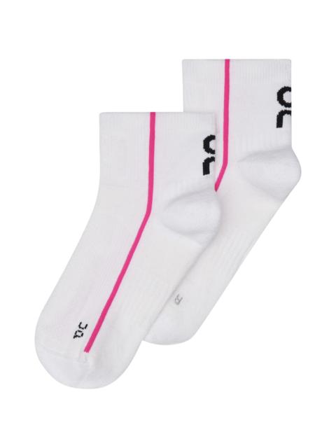On On Court Mid Socks in White/Pink at Nordstrom