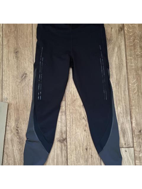 Under Armour Under Armour Women's Black and Navy Leggings
