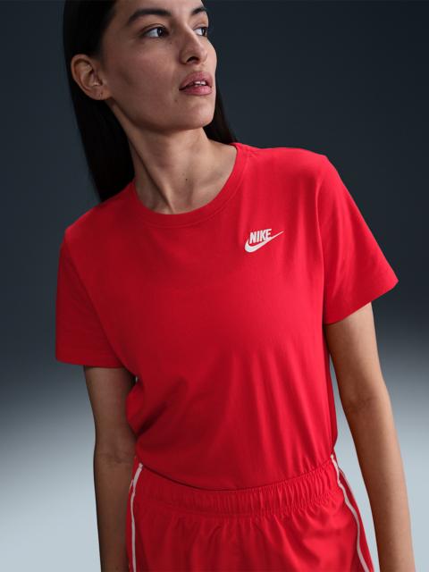 Nike Nike Sportswear Club Essentials Women's T-Shirt