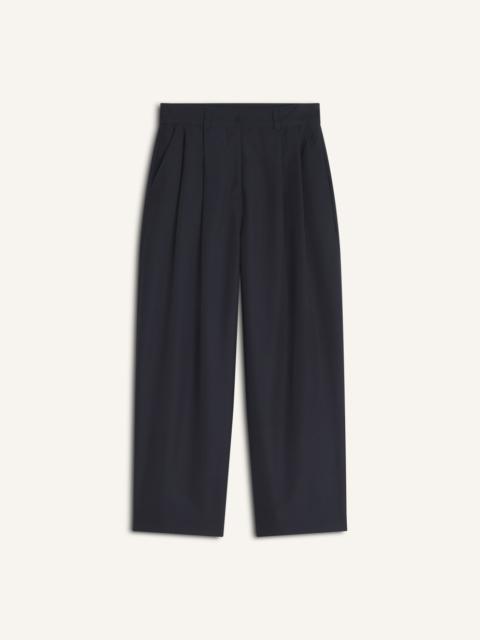 Maison Kitsuné CARROT PLEATED PANTS