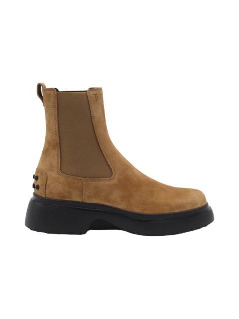 Tod's Camel Suede And Leather Boots