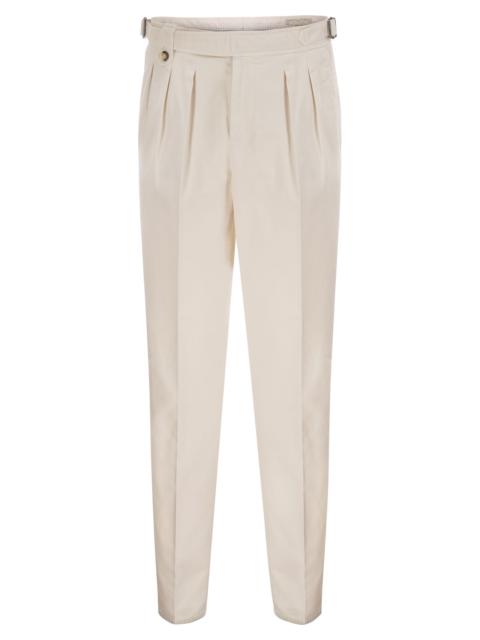 Brunello Cucinelli Brunello Cucinelli Men Tailored Cotton Trousers With Pleats And Side Adjusters