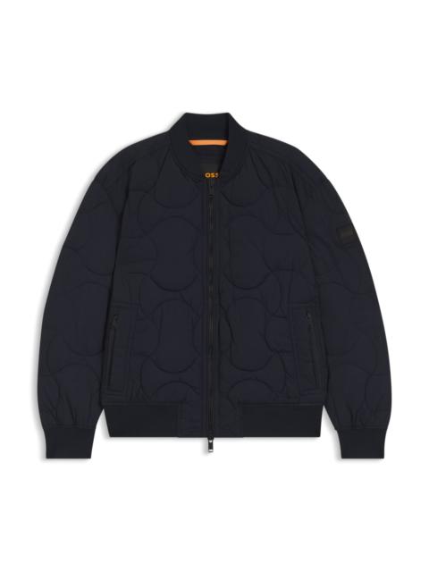 BOSS WATER-REPELLENT JACKET WITH ONION QUILTING