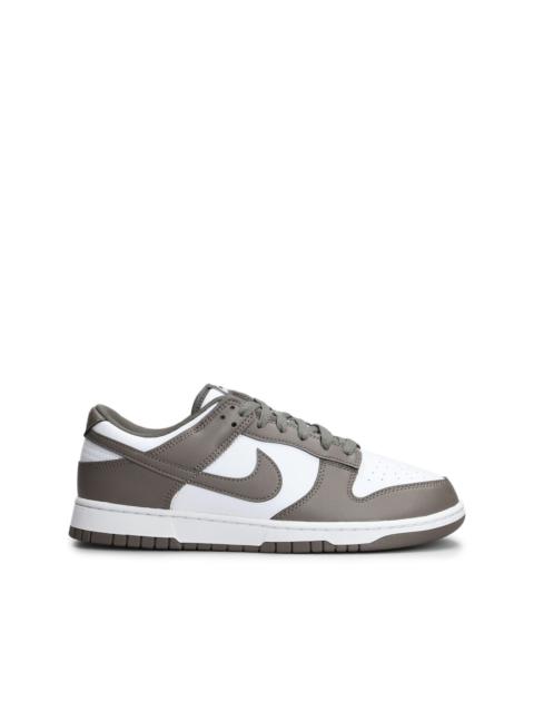 Dunk sneakers