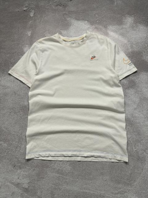 Nike Rare Nike Logo Big Swoosh White T Shirt Tee Size M