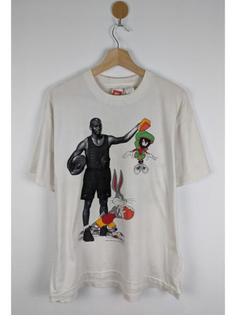 Vintage Nike Space Jam Michael Jordan looney tunes shirt