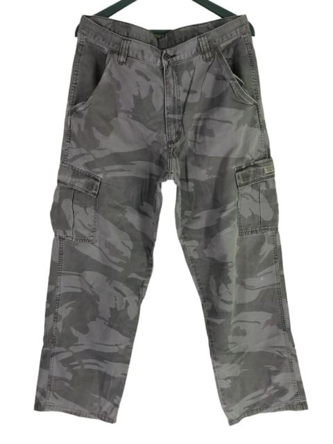 Camo wrangler multipocket pant