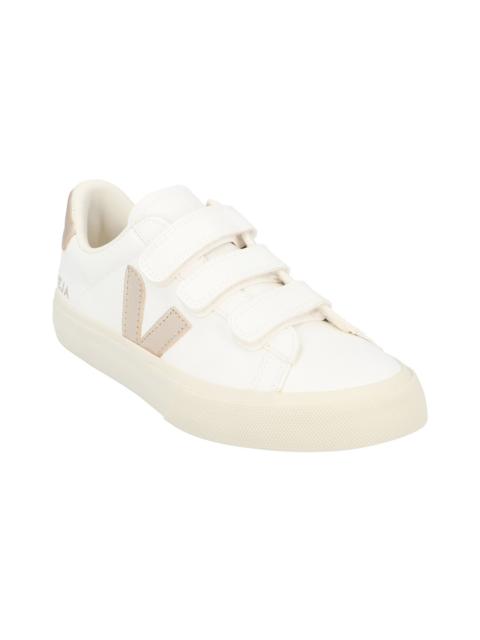 VEJA VEJA Recife Logo Leather Sneaker