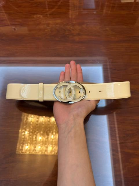 CHANEL Chanel Double C Belt In Off-White Patent Leather