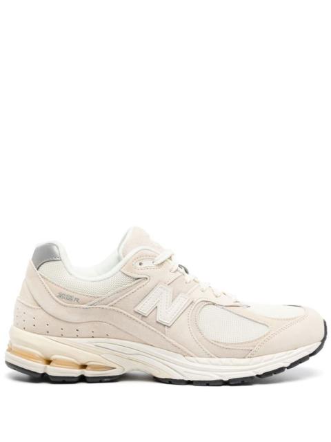 NEW BALANCE M2002R SNEAKERS