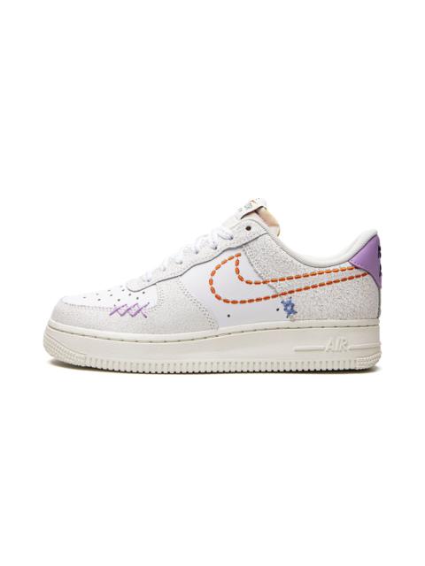 Nike WMNS Air Force 1 '07 SE "Nike 101"