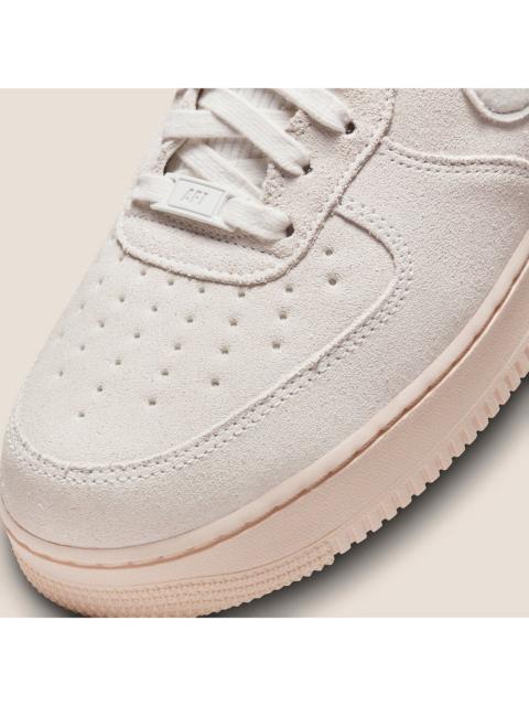 Nike WiNTER 2021 AiR FORCE 1 PREMiUM SUMMiT WHiTE PEARL SUEDE AF1