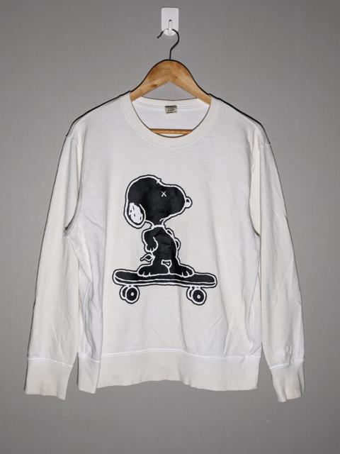 Other Designers Uniqlo Kaws Snoopy Peanuts White Sweatshirt