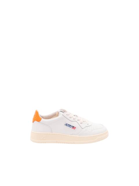 AUTRY `Medalist Low` Sneakers
