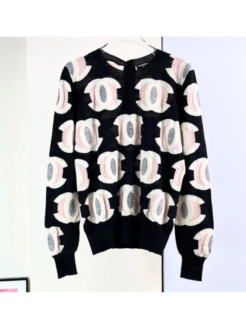 CHANEL Vintage Chanel knitted top with all-over logo pattern.
