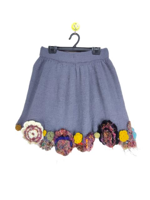Other Designers Brand - Steals🔥Knit Mini Skirt Flower Pattern