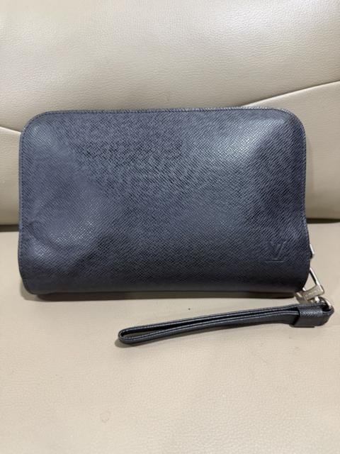 Louis Vuitton Authentic Louis Vuitton Taiga Black Clutch