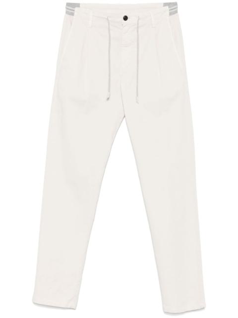 ELEVENTY - Eleventy Men Tapered Trousers With Pleats