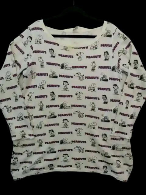 Other Designers Uniqlo Peanut Full Print Sweatshirt