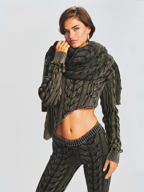 RETROFÊTE BLANKET CABLE KNIT SCARF