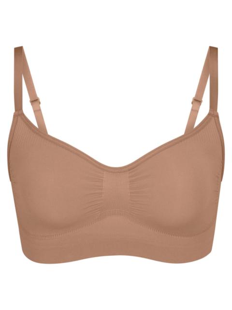 SKIMS Skims Seamless Sculpt Bralette