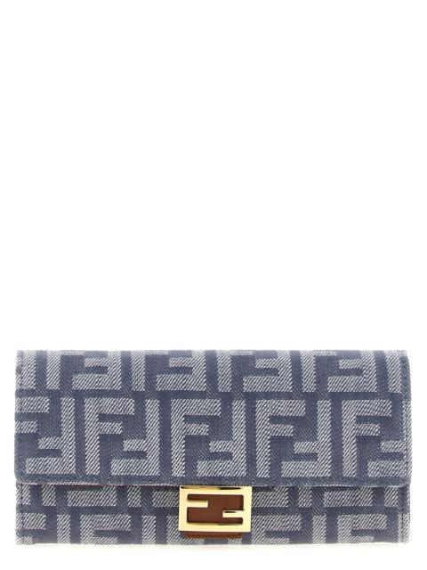 Fendi Women 'Continental Baguette' Wallet On Chain