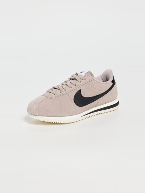 Nike Cortez Sneakers