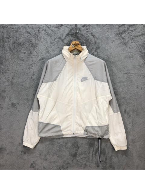 Nike Nike White Light Jacket / Windbreaker #5589-199