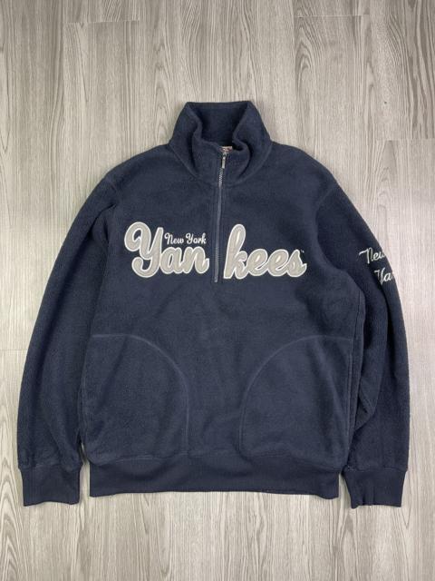 Other Designers Uniqlo - NY Yankees Uniqlo Embroidery Half Zipper Fleece Pullover