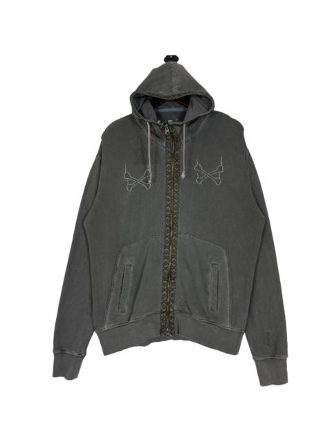 Other Designers Other - Pirate Of The Hawaian Sweatshirt Embroidered Logo Tee