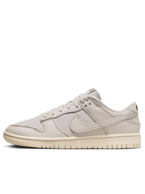 Nike Nike Dunk Low 'Light Orewood Brown' DZ2538-100