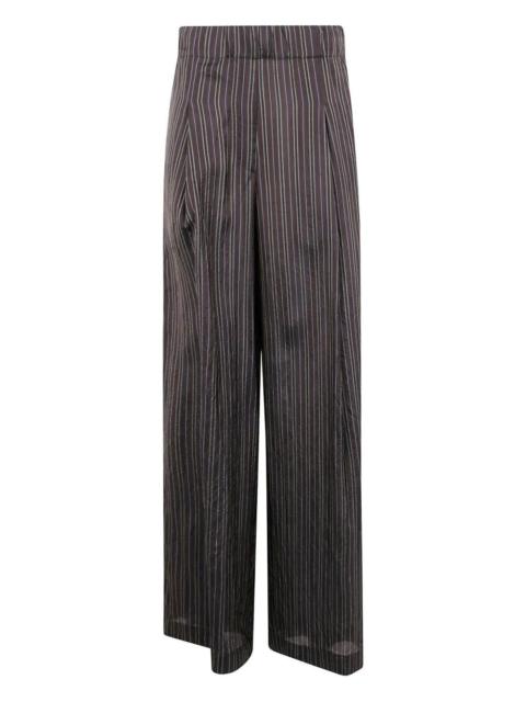 Dries Van Noten Introducing the 'PILA' PANTS by DRIES VAN NOTEN, a refined addition to your fall winter wardrobe. Cr