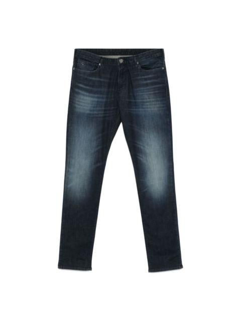 slim-fit jeans